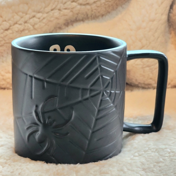 World Market Spider Halloween Mug Coffe Mug - Picture 4 of 6